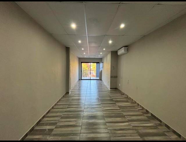 OFFICE PROPERTY TO RENT IN ELDORAIGNE